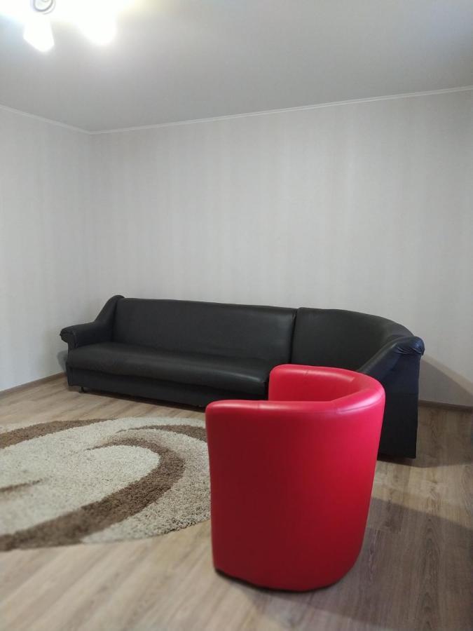 Appartement Apartament Gayadayenko 4 à Pinsk Extérieur photo