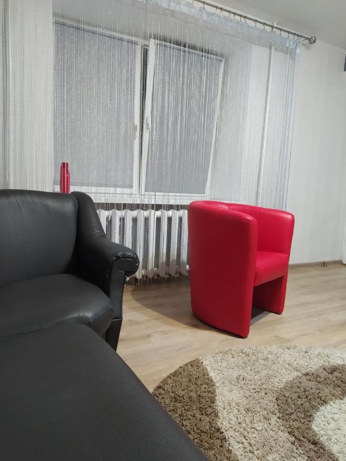 Appartement Apartament Gayadayenko 4 à Pinsk Extérieur photo